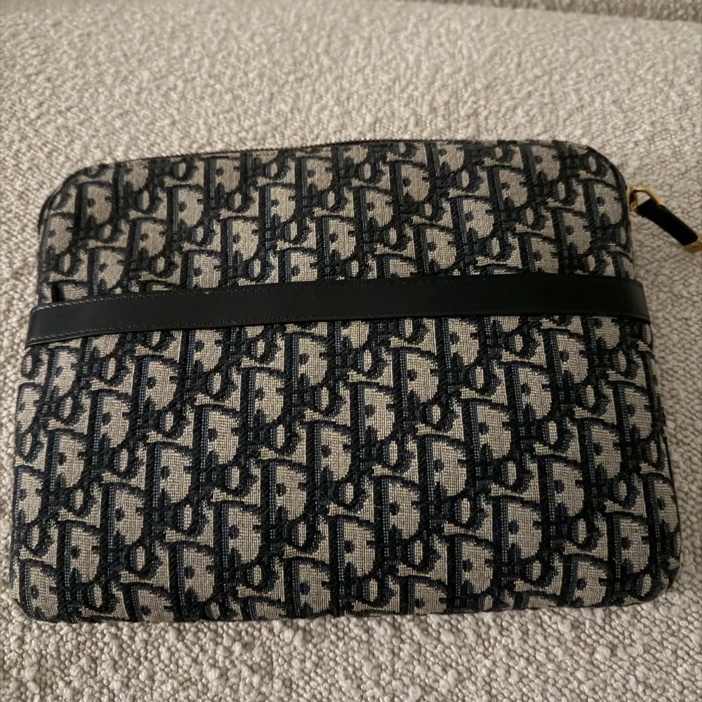 DiorTravel - Travel Kit Blue Dior Oblique Jacquard